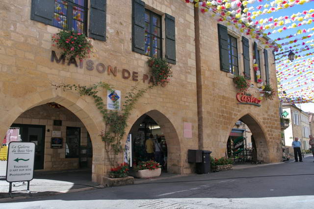 activ_voyages_perigord_beaumont_13.jpg