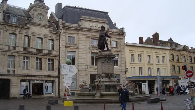 Statue de Charles de Gonzague