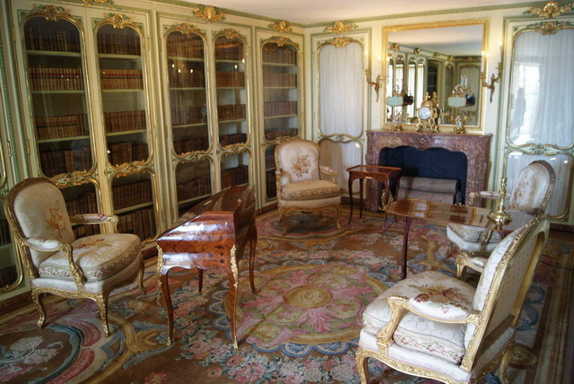 le cabinet intérieur