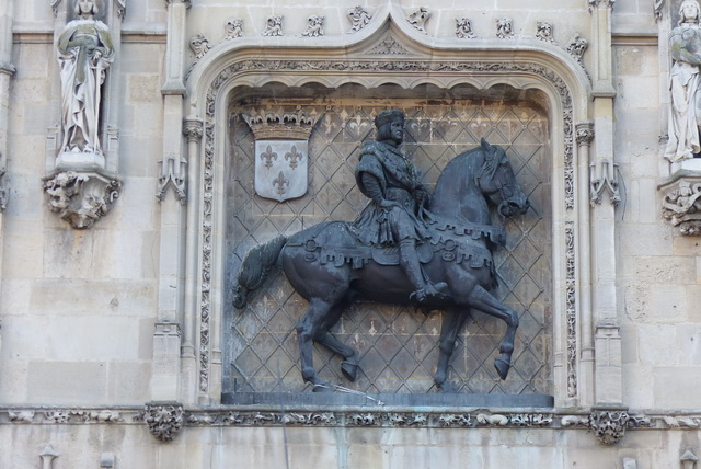 Statue équestre de Louis XII