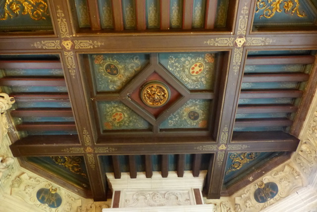 Le plafond à caissons