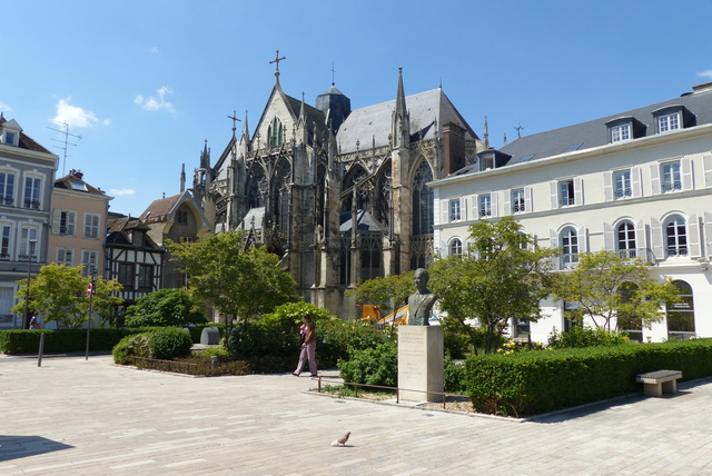 Basilique Saint-Urbain