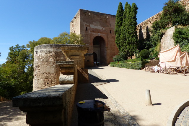 Une porte de l'Alhambra