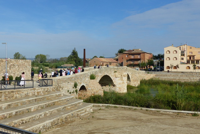 Le pont a été submergé lors de la dernière crue