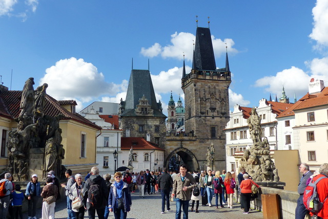 La tour du pont Charles