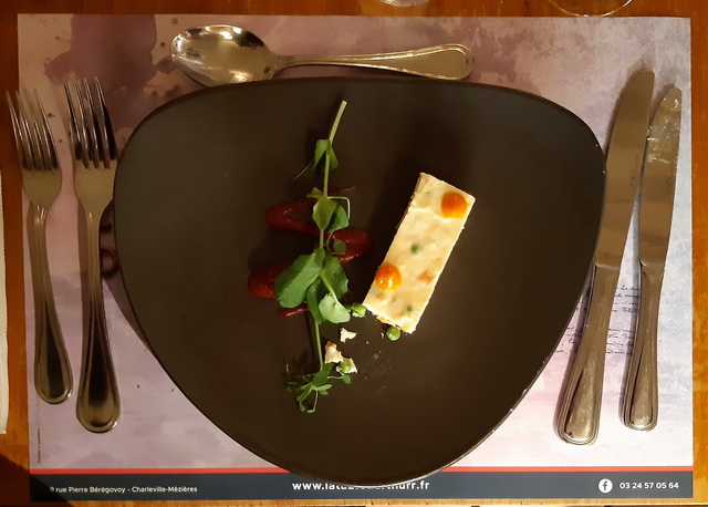 Terrine de poulet aux petits légumes